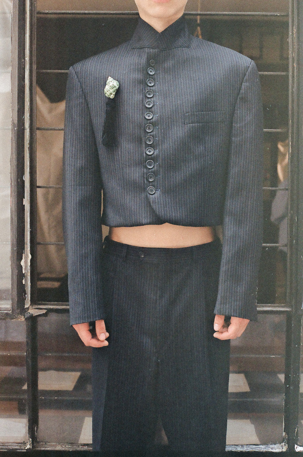 UNIFORM SUIT (size medium)