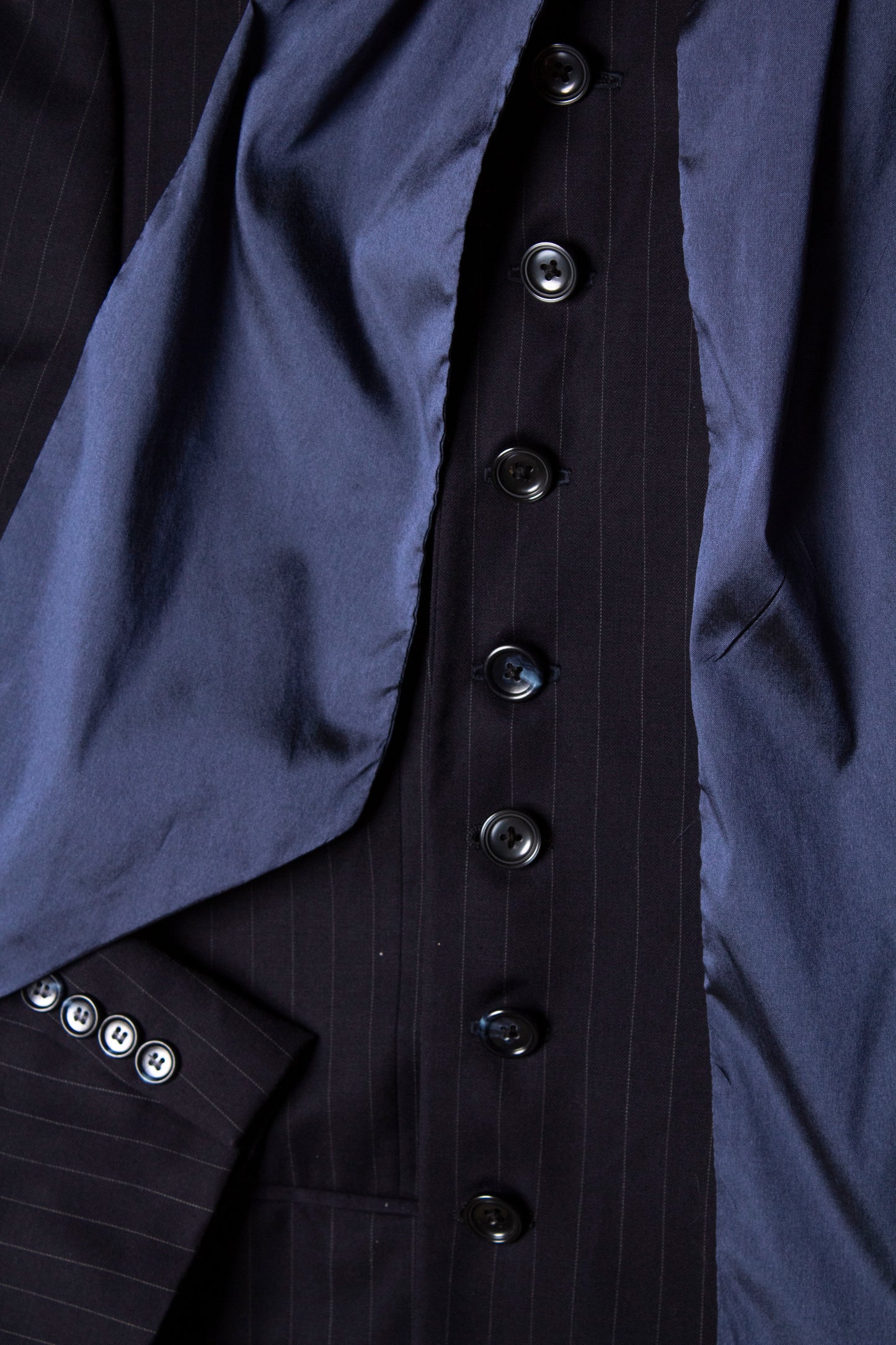 BOND NAVY