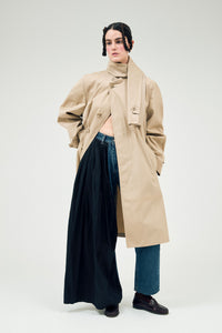 THE GOWN JEANS - Second Image