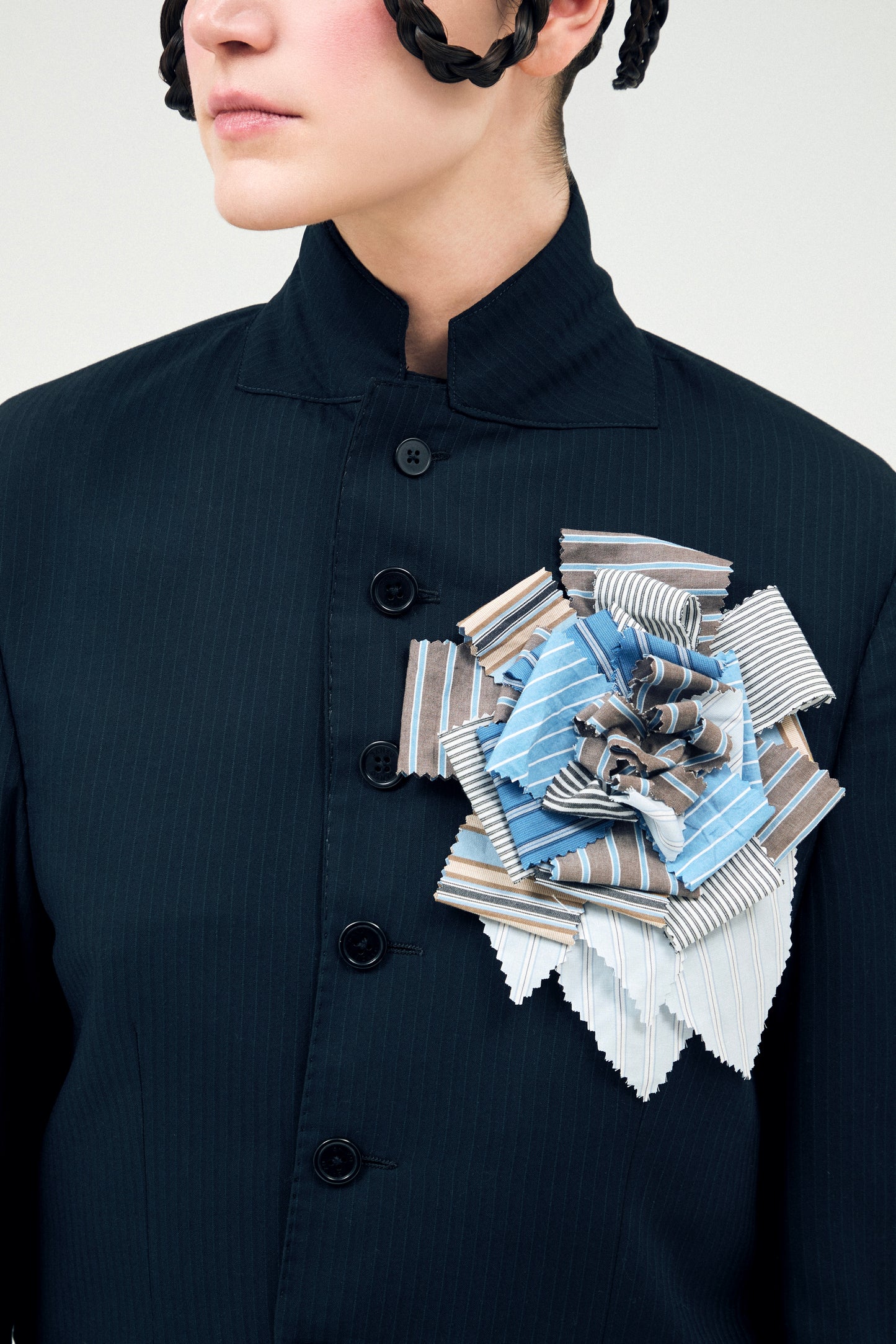 THE BLOSSOM BROOCH