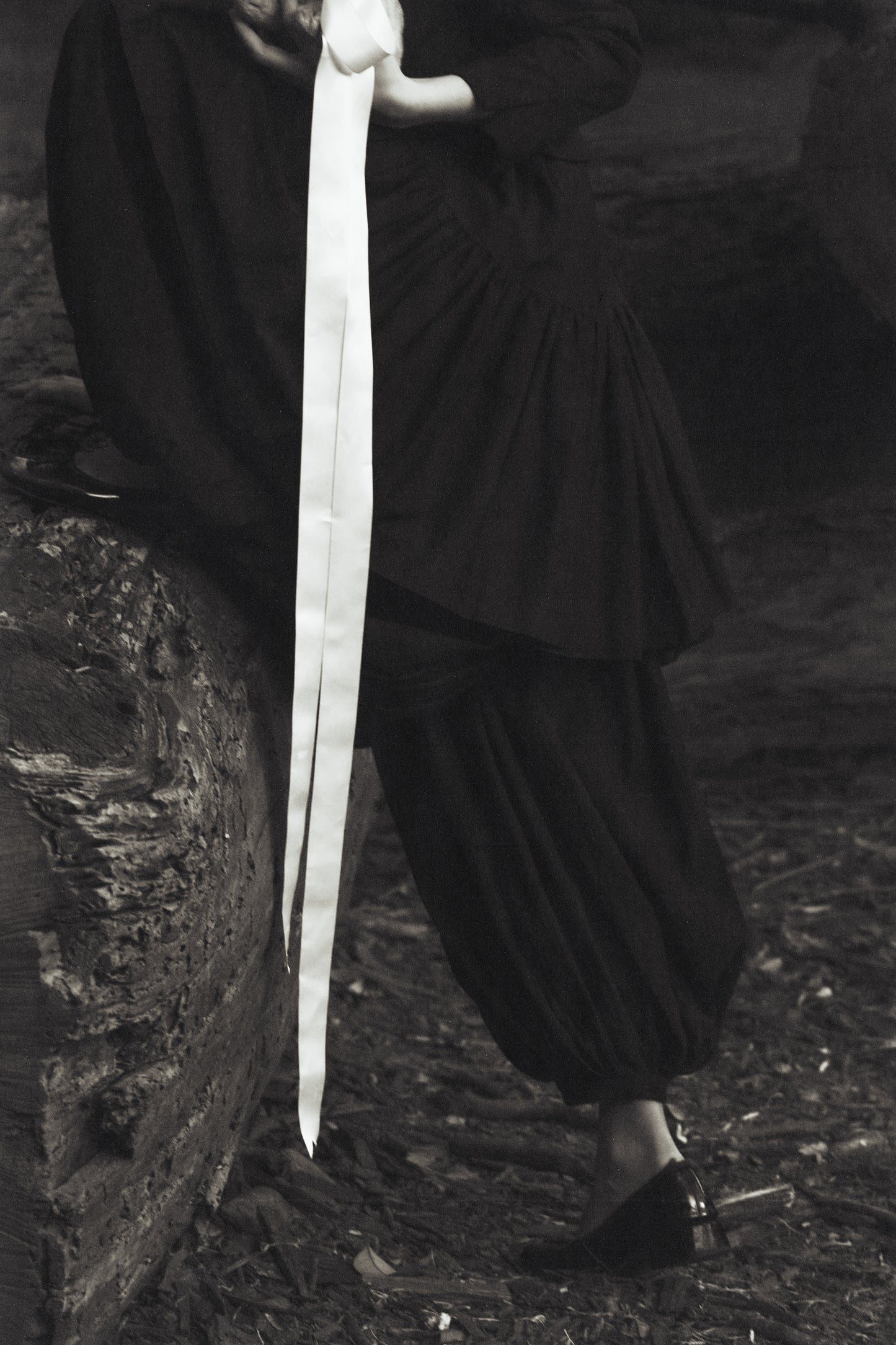 THE PANTALOON IN BLACK