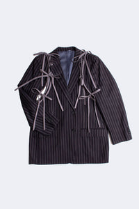 THE APRON BLAZER IN IRON