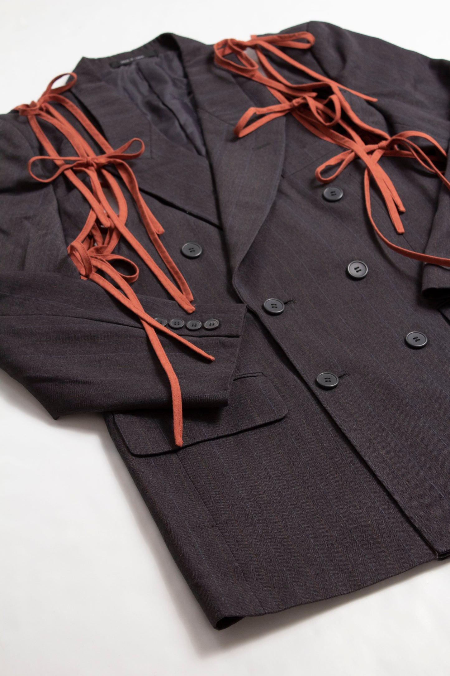 APRON BLAZER IN BRICK