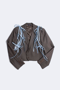 THE APRON BLAZER IN SKY