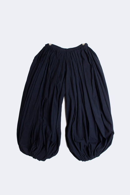 THE PANTALOON IN NAVY