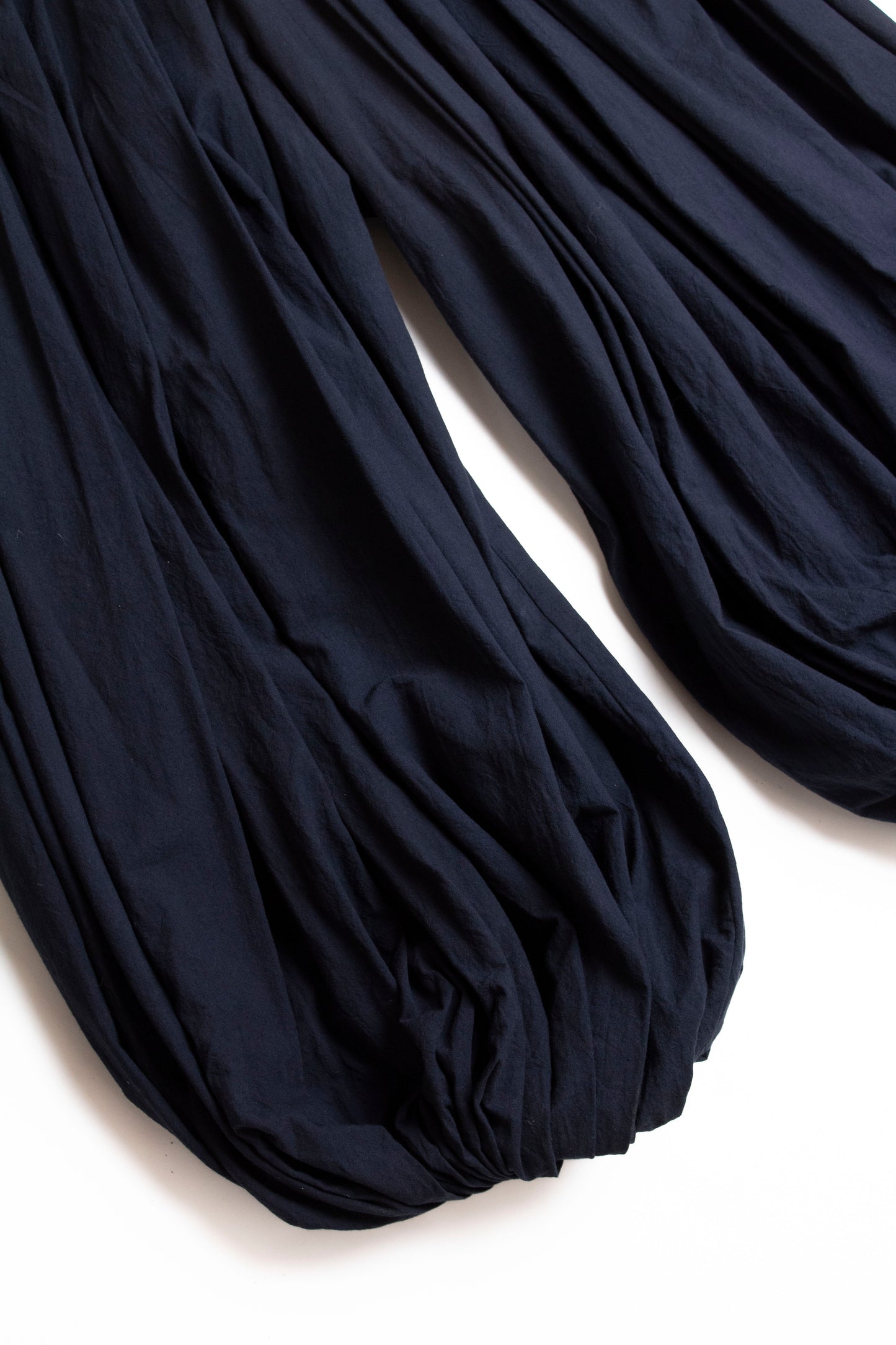 THE PANTALOON IN NAVY
