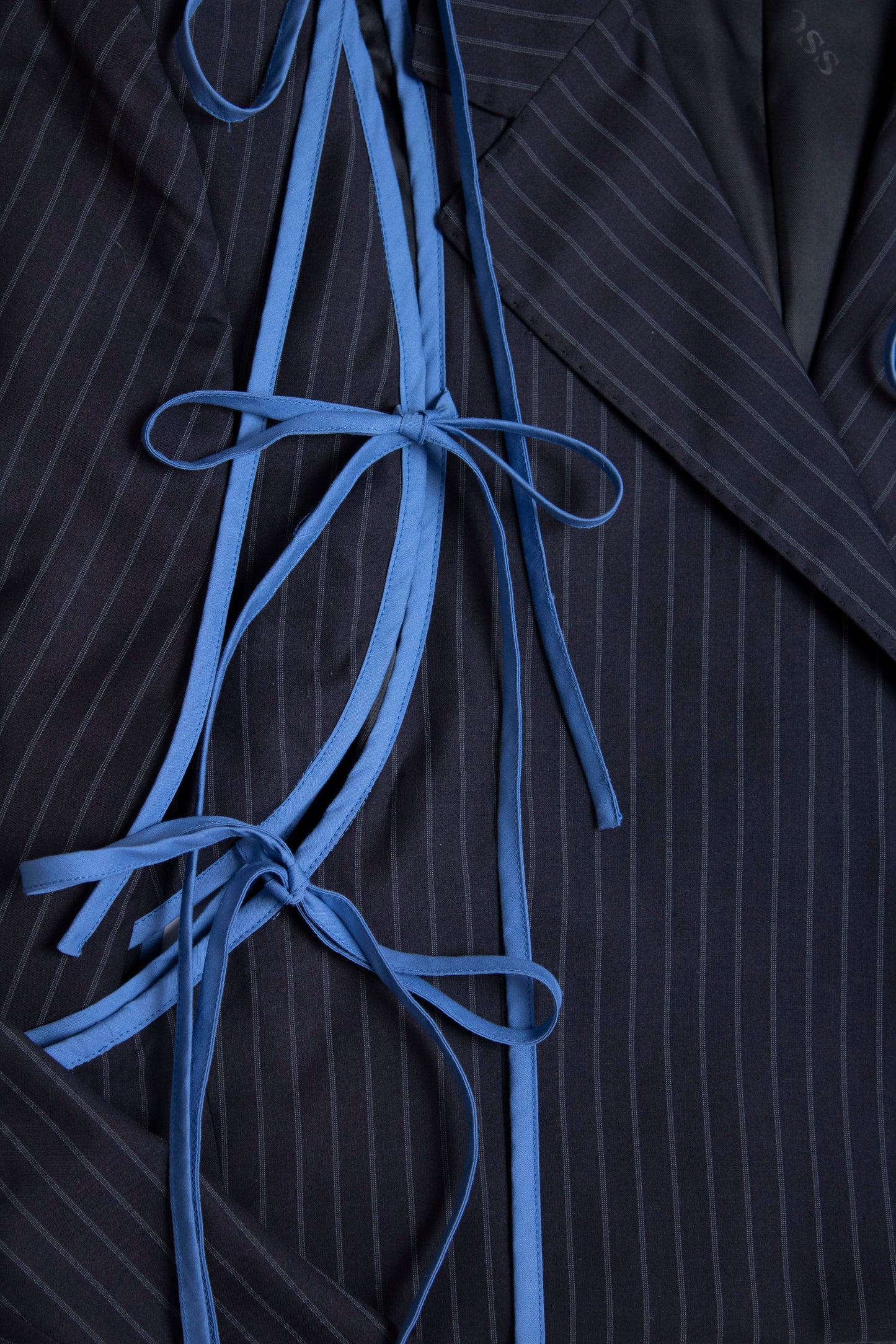 APRON IN SAPPHIRE
