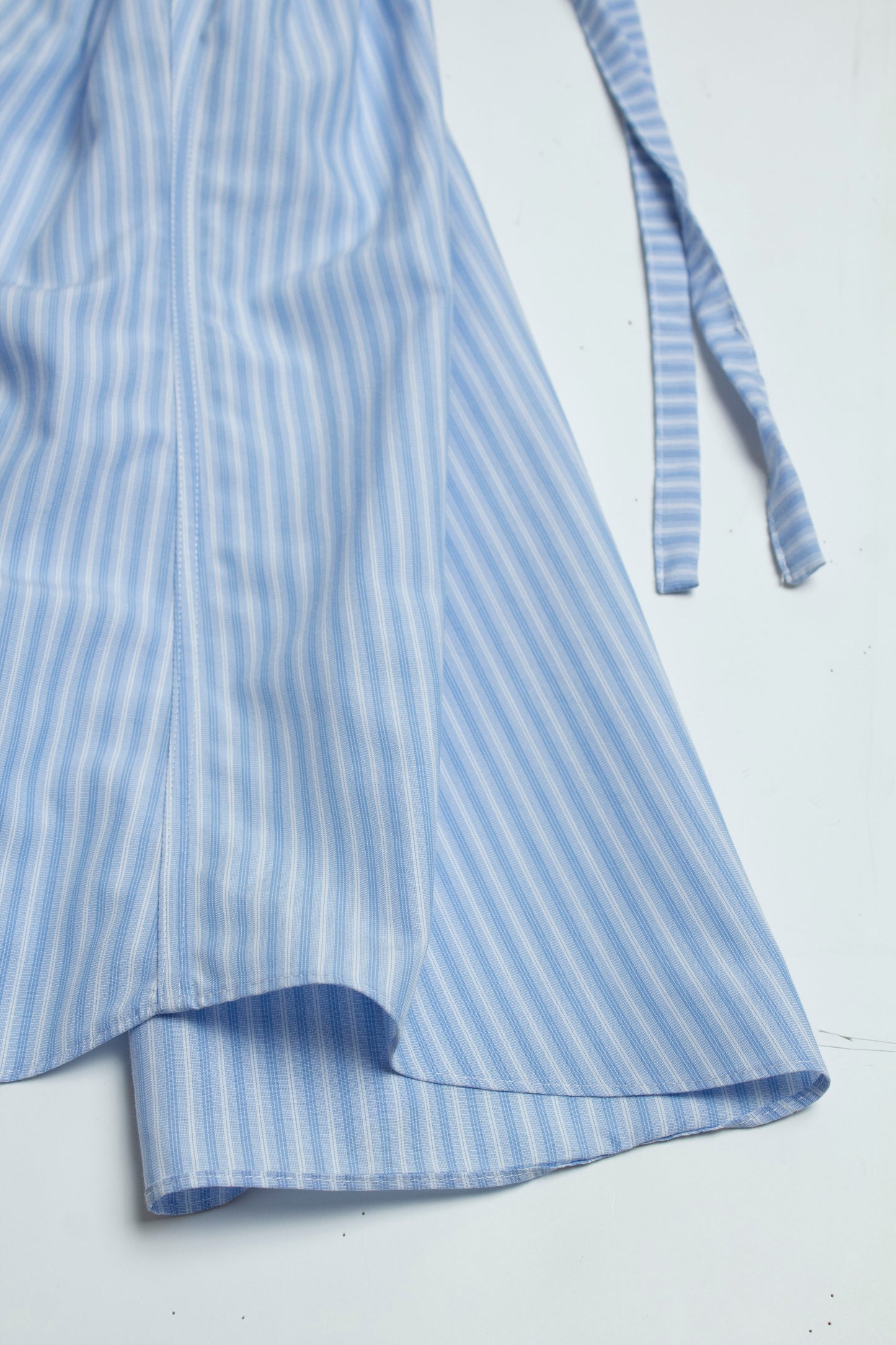 SHKIRT IN SKY SIZE XS