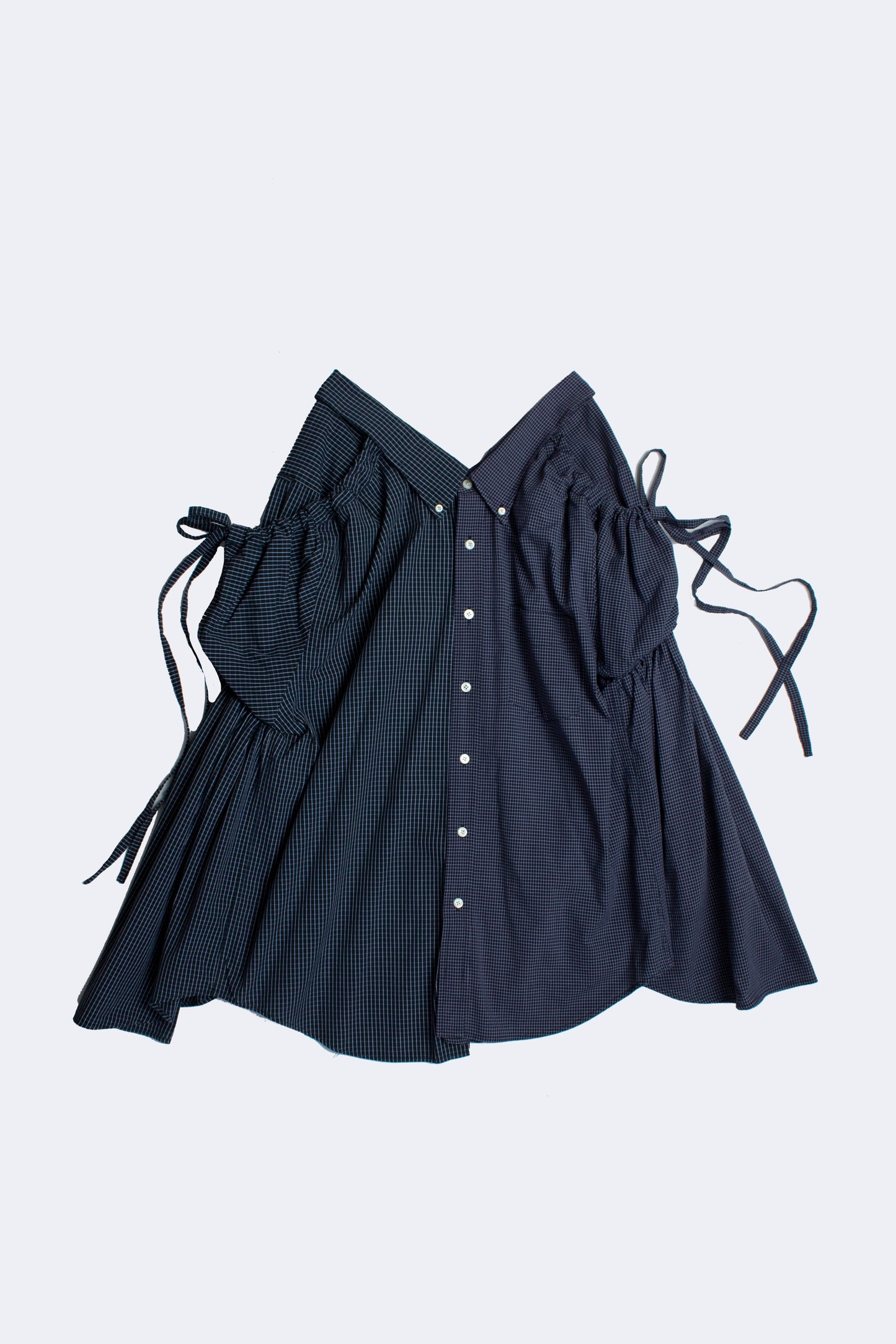 SHKIRT IN NAVY PLAID SIZE MEDIUM