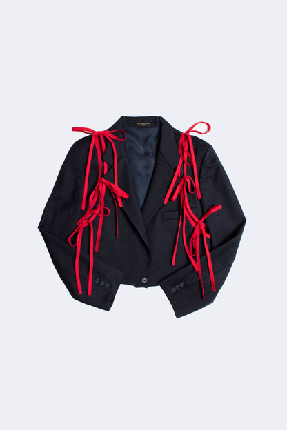 APRON IN CRIMSON